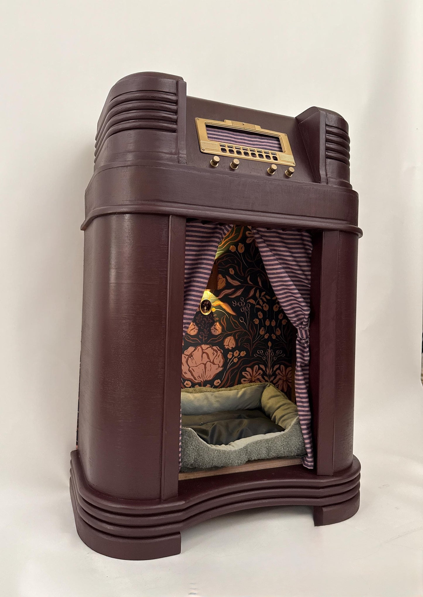 Cozy cat or small dog bed made from 1940s Philco radio