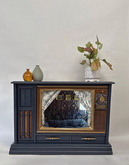 Sold - Pet bed upcycled from 1970s RCA-TV
