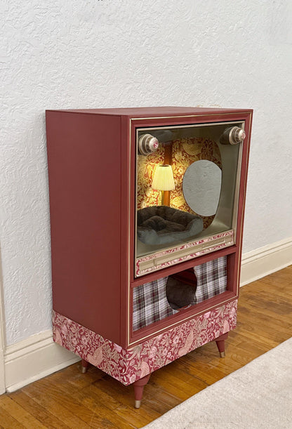 Double cat bed upcycled from 1957 Zenith TV