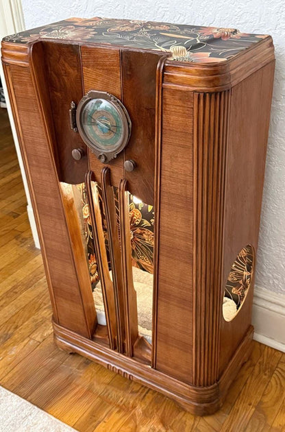 Cat bed upcycled from 1933 Silvertone radio