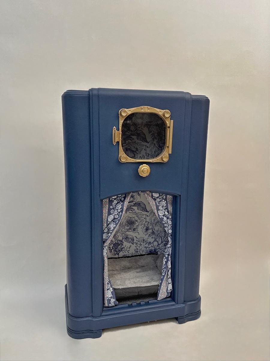 Cat or small dog bed upcycled from 1936 Zenith radio