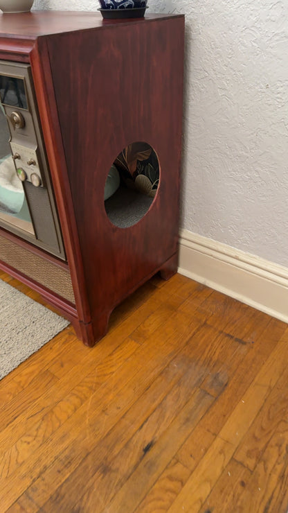 Cat or small dog throne made from 1950s RCA-Victor television